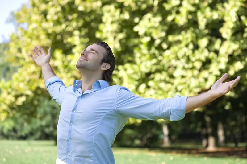 man-breathing-fresh-air-_1_ (1)